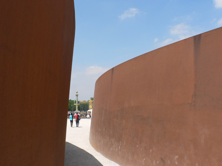 Richard Serra Clara Clara Paris jardin des Tuileries