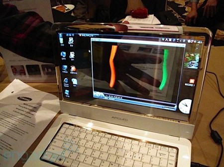samsung transparent laptop pc portable a écran OLED transparent