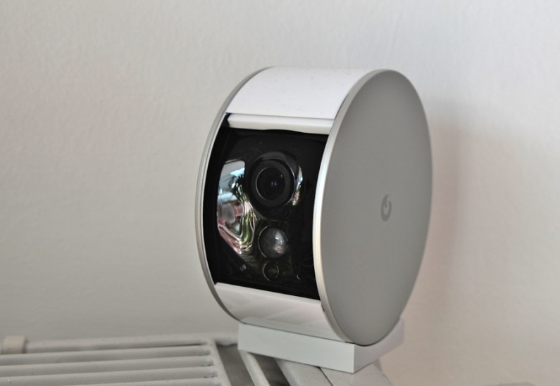 Myfox Home Alarm et security camera test review essai avis