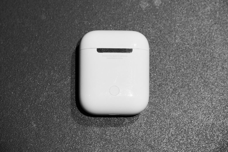 Apple-airpods-test-review-diisign